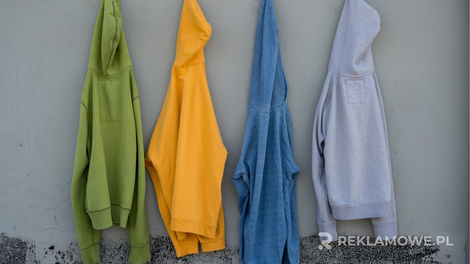 Bluzy reklamowe jako narzędzie marketingowe